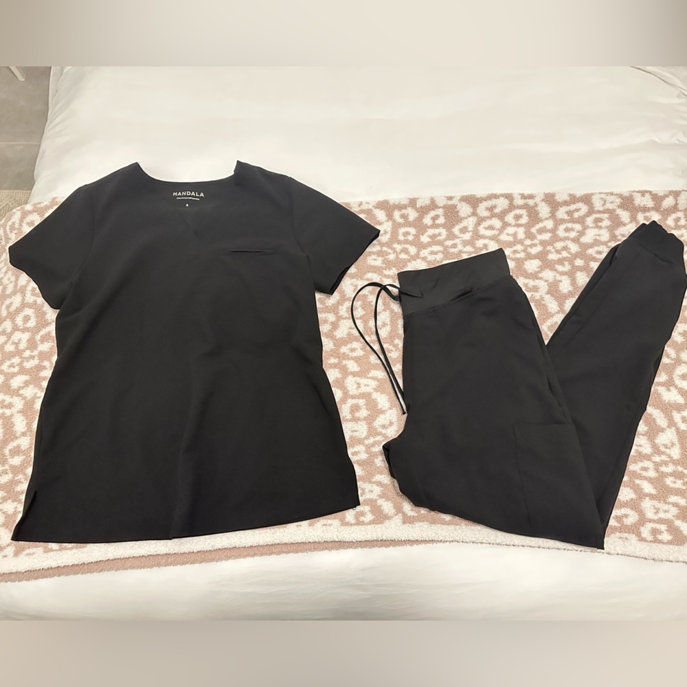 Black Mandala Scrub Set